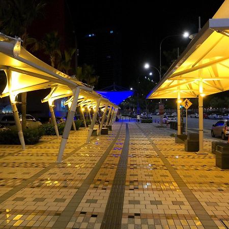 Teega Suites @ Ph نوساجايا المظهر الخارجي الصورة