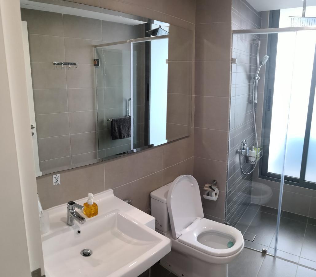 Teega Suites @ Ph نوساجايا المظهر الخارجي الصورة