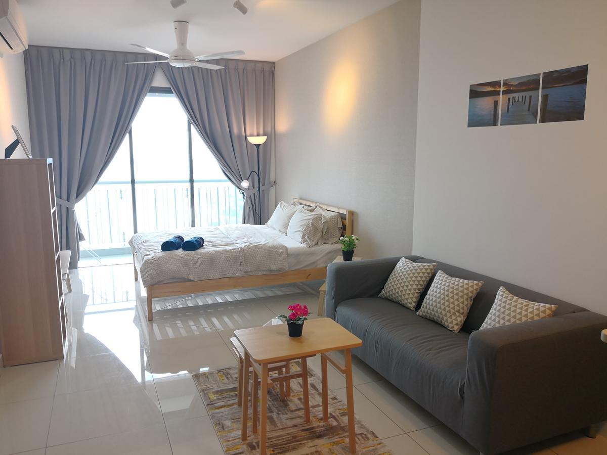 Teega Suites @ Ph نوساجايا المظهر الخارجي الصورة