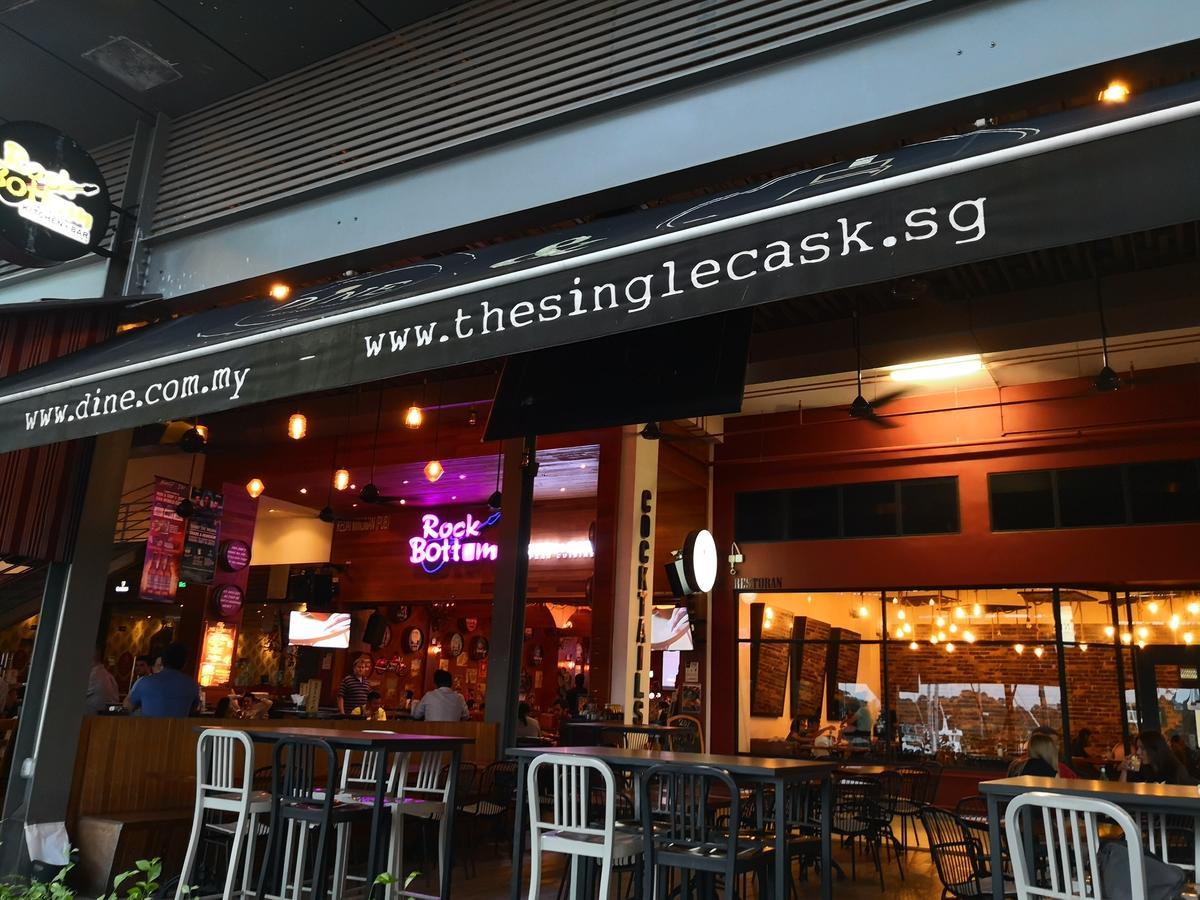 Teega Suites @ Ph نوساجايا المظهر الخارجي الصورة